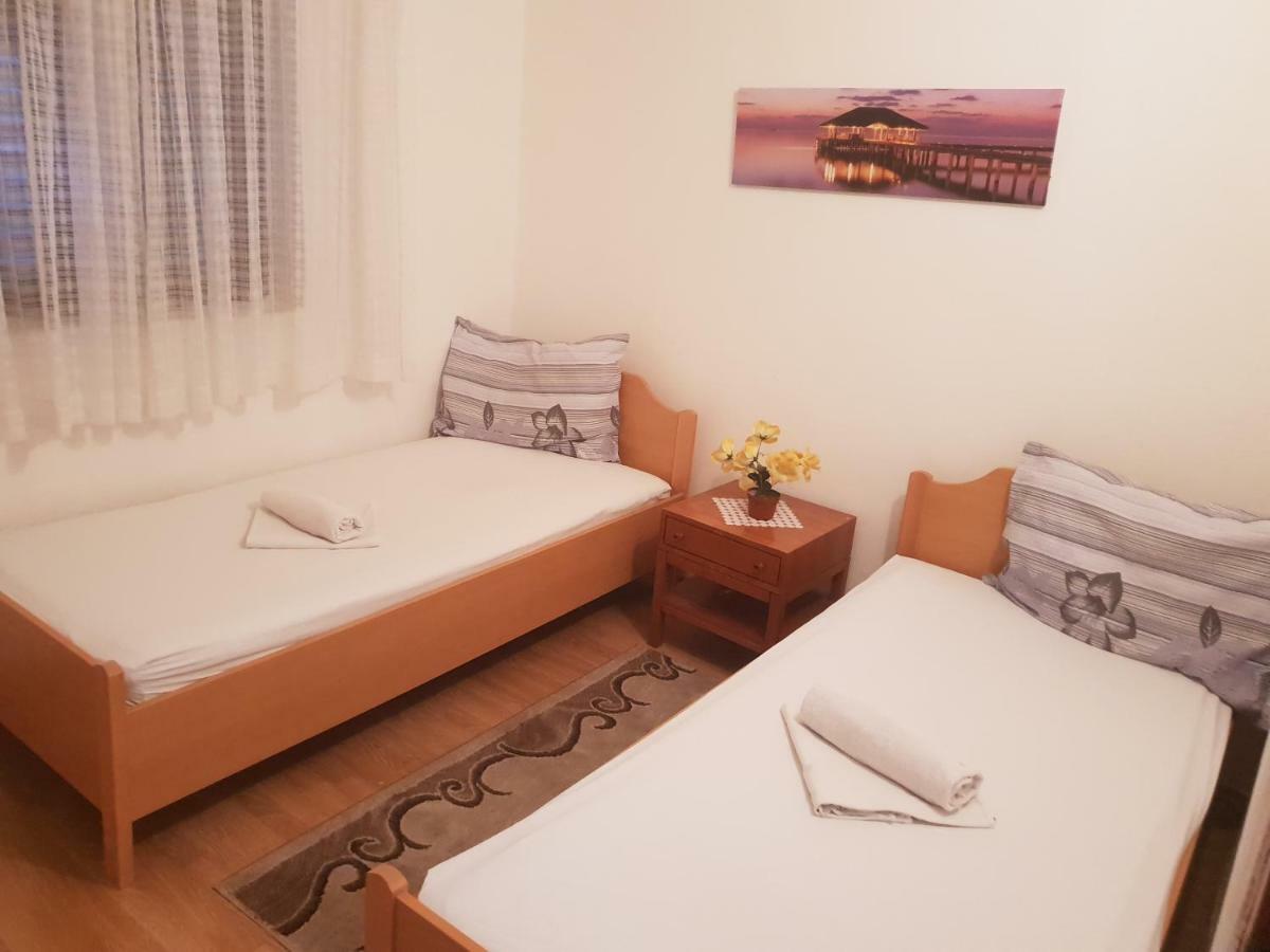 Guest House Alisa 赫瓦尔 外观 照片